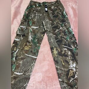 Women’s Camo Baggy Cargo Pants